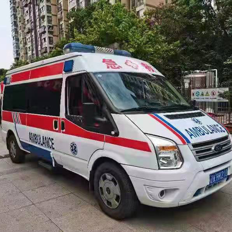安顺长途救护车护送病人返乡